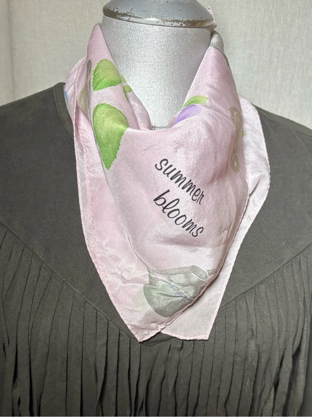 100% Silk Vintage-inspired Elaine Gold for Collection XIX garden print scarf 20”
